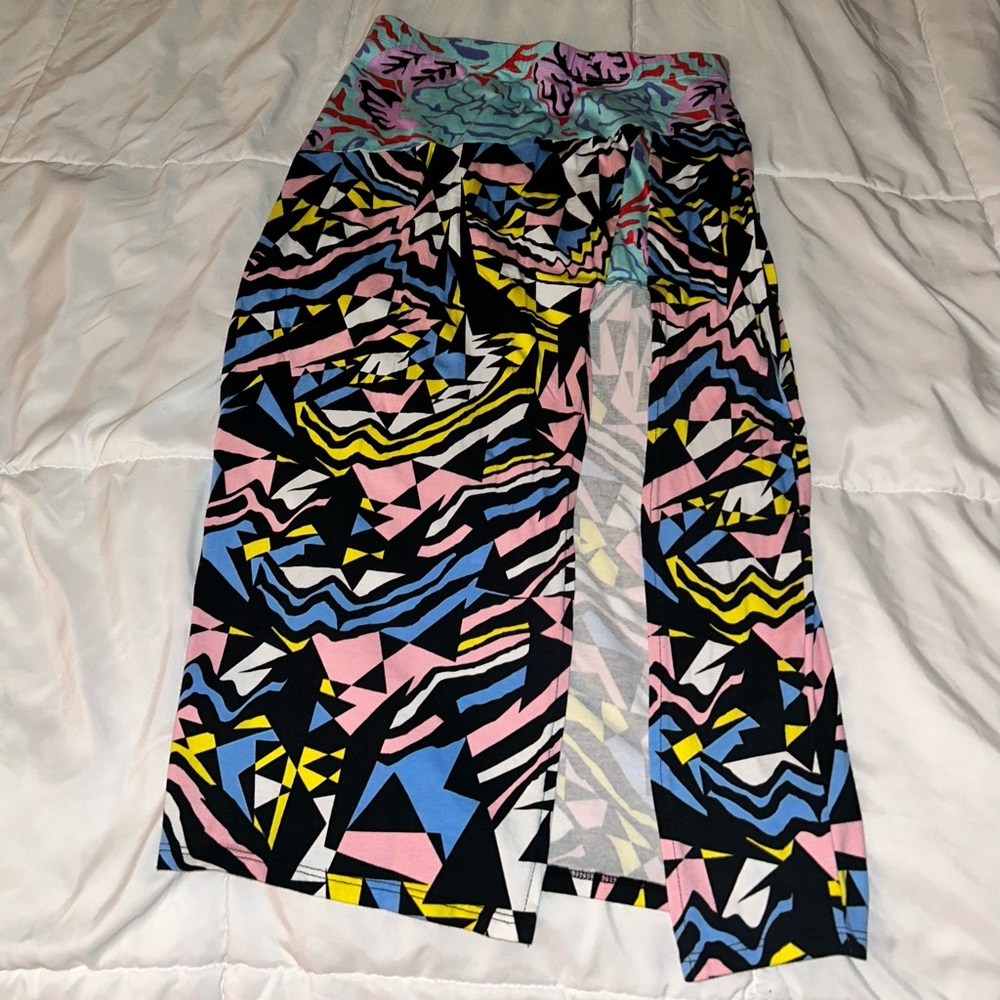 Thigh split multi colored skirt